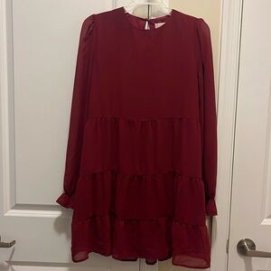 Altar’d State Burgandy/Red dress, Size M, beautiful dress!!